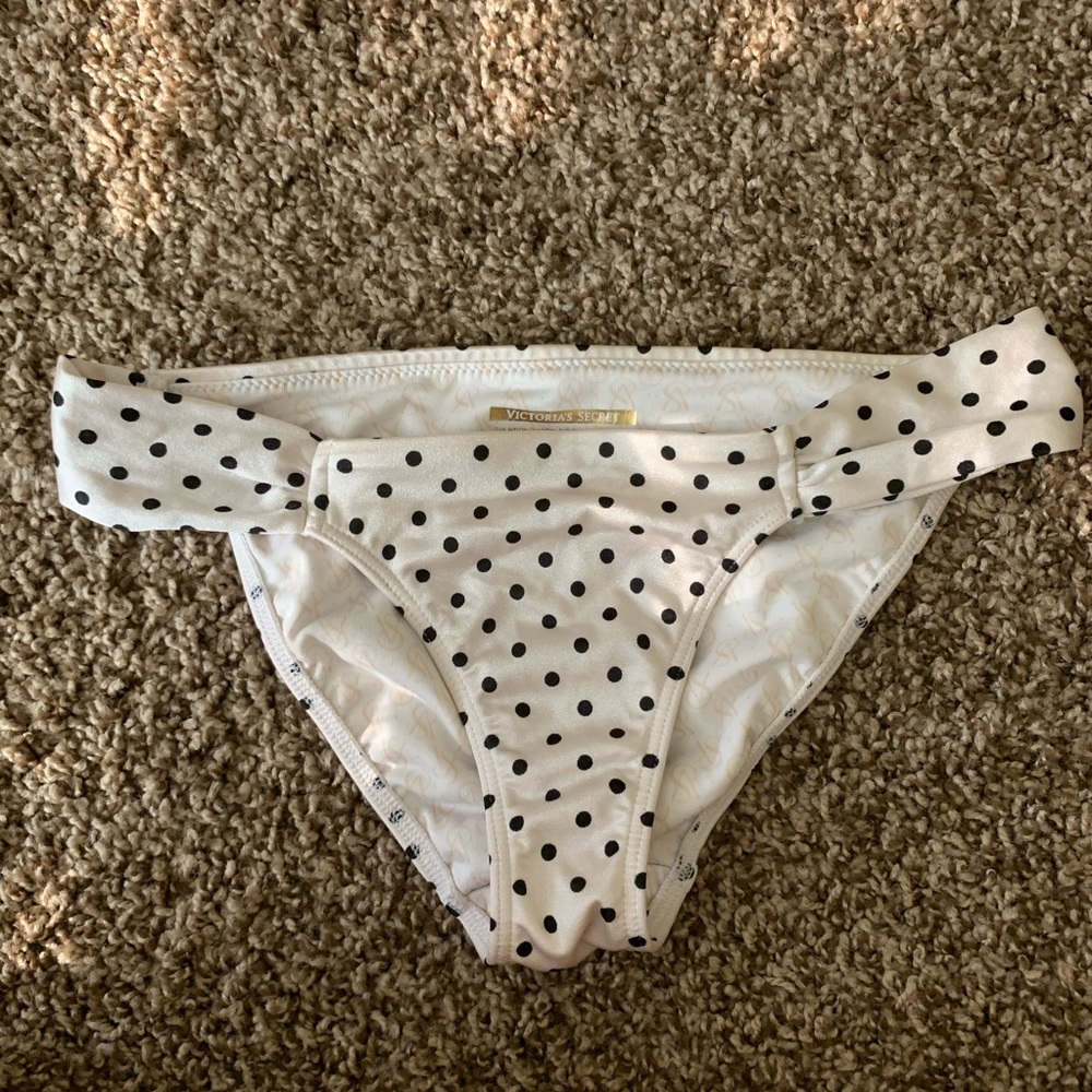 Victoria’s Secret bikini bottoms